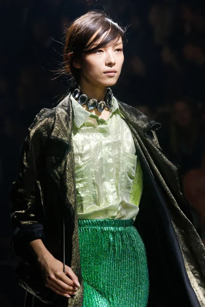 Look 56